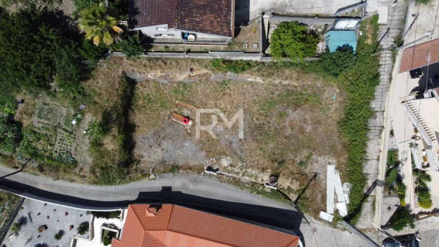 Moradia T3 para Venda em Campo e Sobrado Foto 2