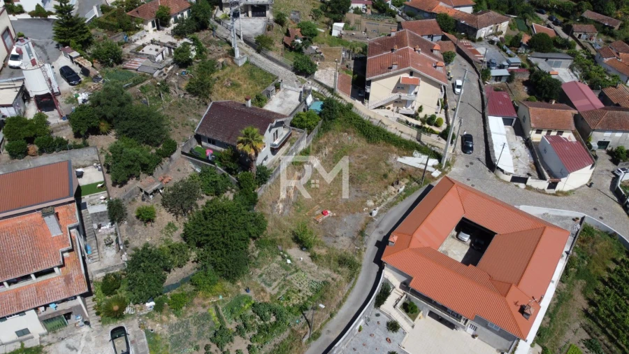 Moradia T3 para Venda em Campo e Sobrado Foto 9