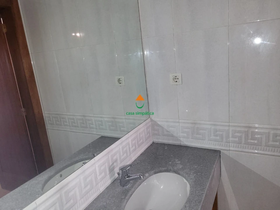 Apartamento T3 para Venda em Santa Marinha e São Pedro da Afurada Foto 21