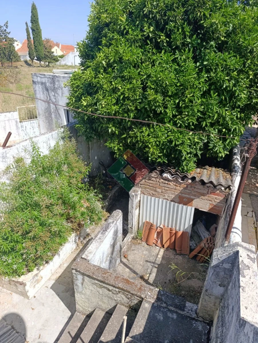 Moradia T2 para Venda em Bencatel Foto 27