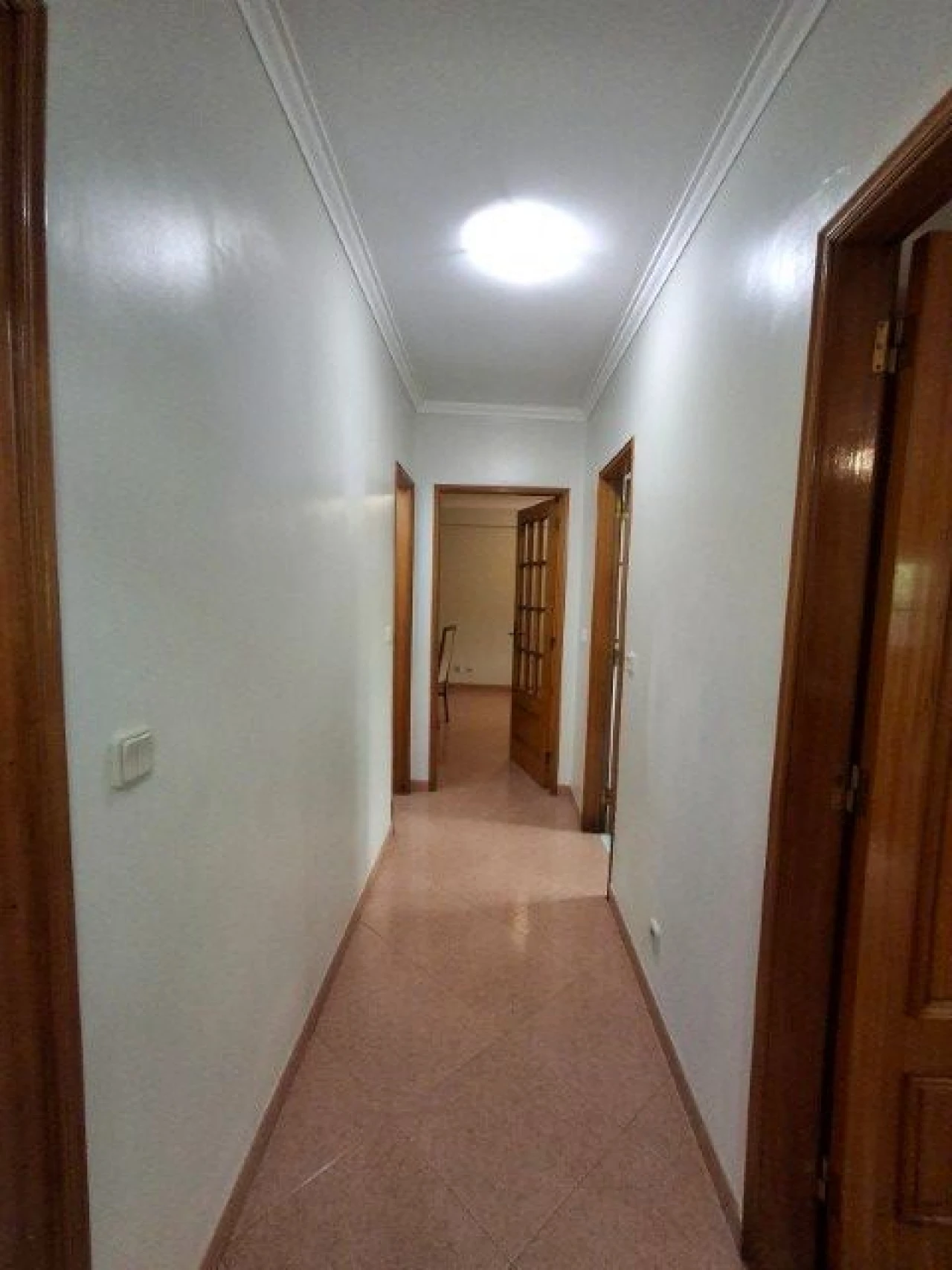 Apartamento T1 para Arrendamento em Rio de Mouro Foto 10