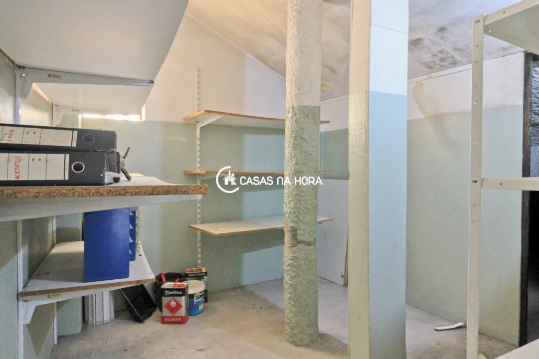 Apartamento T4 para Arrendamento em Campanhã Foto 22