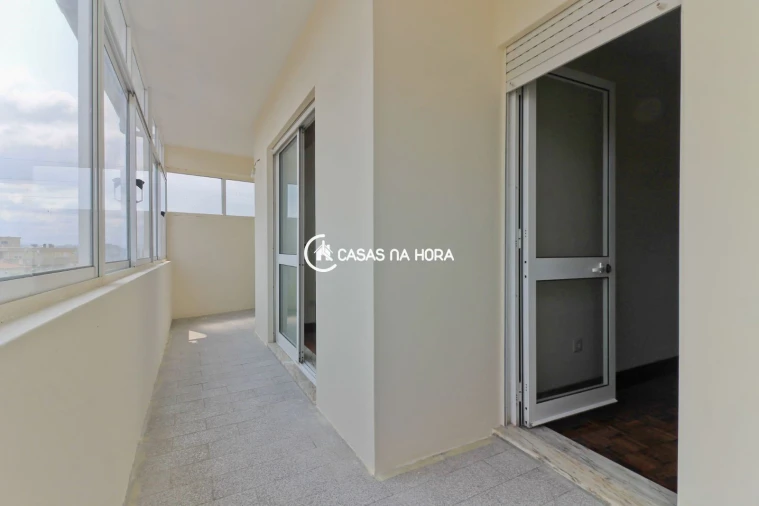 Apartamento T4 para Arrendamento em Campanhã Foto 24