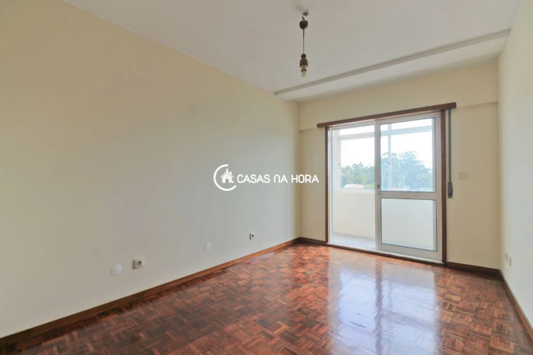 Apartamento T4 para Arrendamento em Campanhã Foto 26