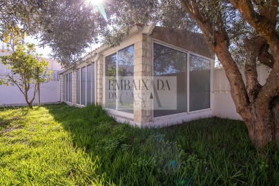 Moradia T5 para Venda em Sesimbra (Castelo)