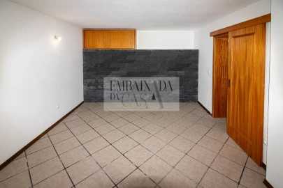 Moradia T5 para Venda em Sesimbra (Castelo)