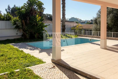 Moradia T5 para Venda em Sesimbra (Castelo)
