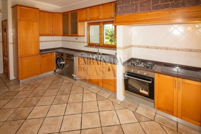 Moradia T5 para Venda em Sesimbra (Castelo)