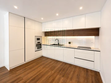 Apartamento T2 para Venda em Paços de Ferreira