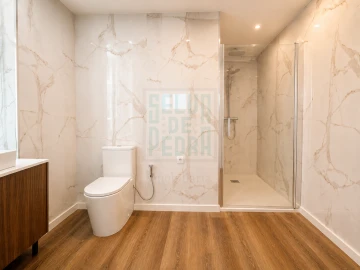Apartamento T2 para Venda em Paços de Ferreira