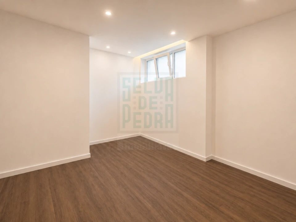Apartamento T2 para Venda em Paços de Ferreira Foto 10