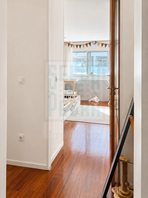 Apartamento T2 para Arrendamento em Campanhã