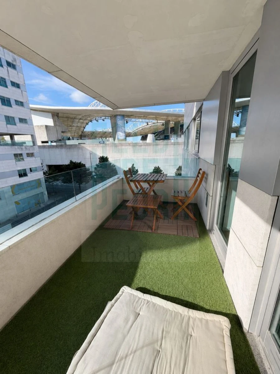 Apartamento T2 para Arrendamento em Campanhã Foto 3