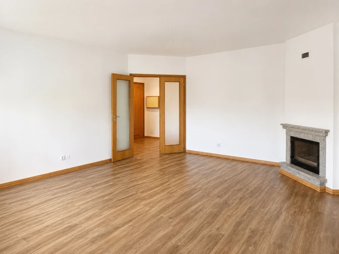 Apartamento T3 para Venda em Grijó e Sermonde Foto 5
