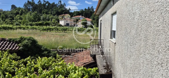 Moradia T3 para Venda em Estorãos