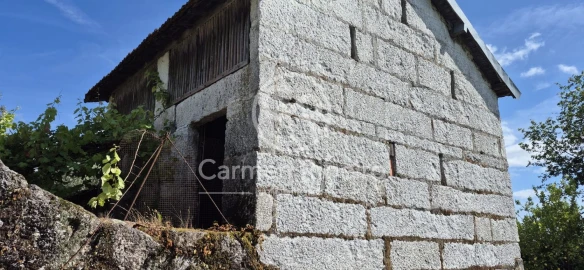 Moradia T3 para Venda em Estorãos