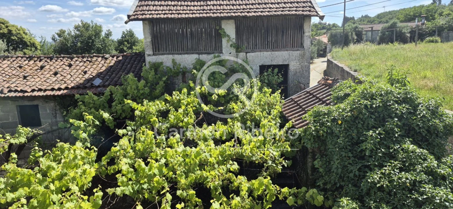 Moradia T3 para Venda em Estorãos Foto 12