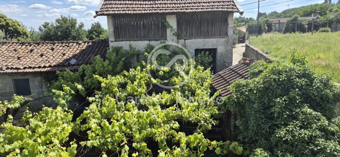 Moradia T3 para Venda em Estorãos Foto 12