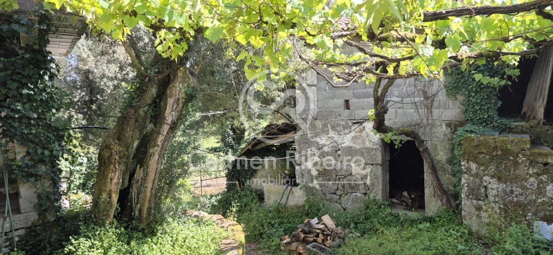 Moradia T3 para Venda em Estorãos Foto 10