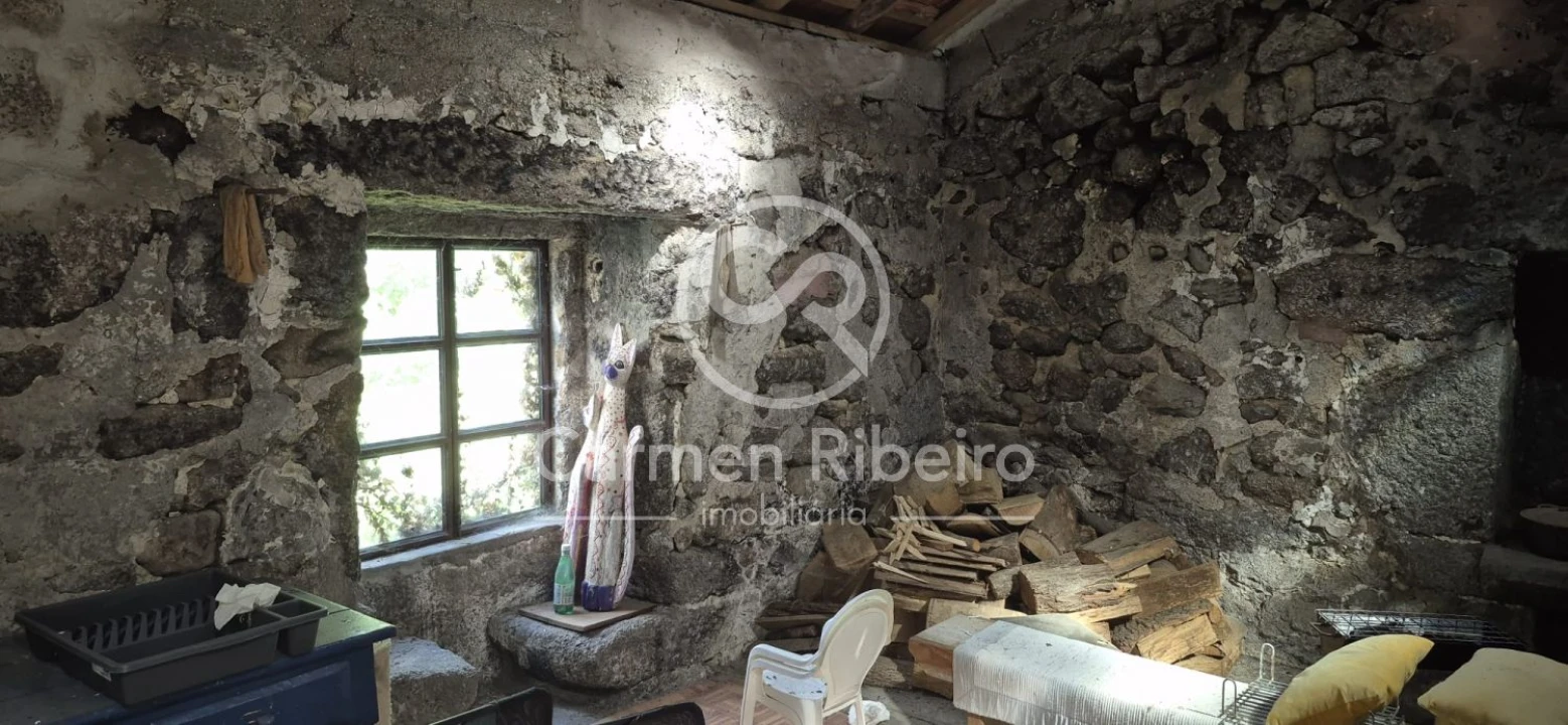 Moradia T3 para Venda em Estorãos Foto 18