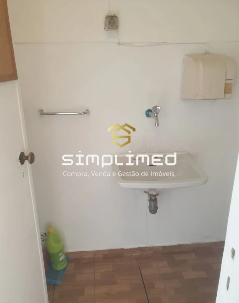 Loja para Arrendamento em Olivais