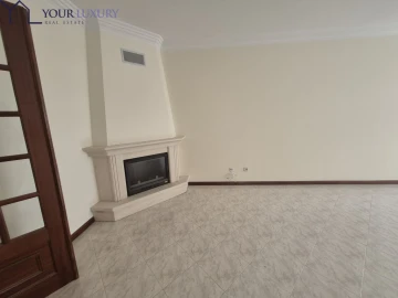 Apartamento T2 para Venda em Algueirão-Mem Martins