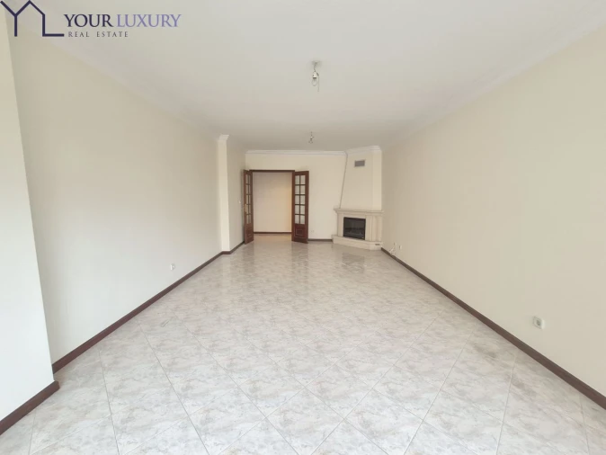 Apartamento T2 para Venda em Algueirão-Mem Martins Foto 10