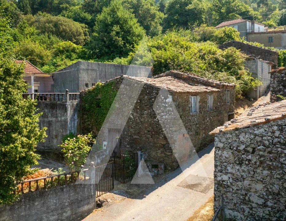 Quinta T6 para Venda em Vila Nova Foto 2