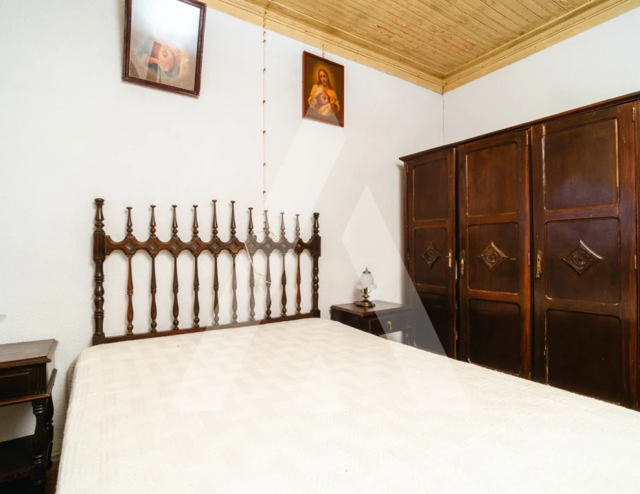 Quinta T6 para Venda em Vila Nova Foto 25