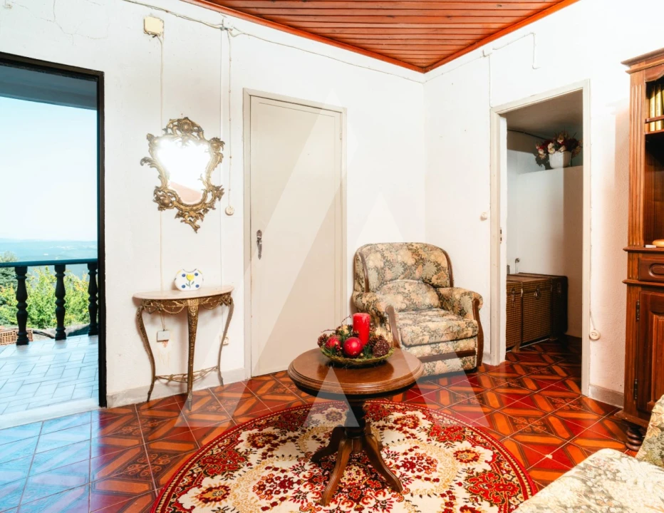 Quinta T6 para Venda em Vila Nova Foto 12