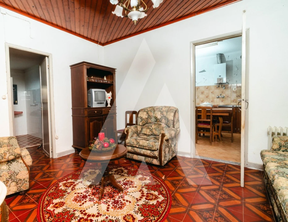 Quinta T6 para Venda em Vila Nova Foto 11