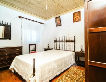 Quinta T6 para Venda em Vila Nova