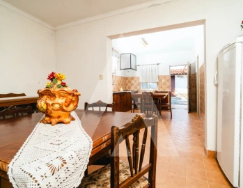 Quinta T6 para Venda em Vila Nova
