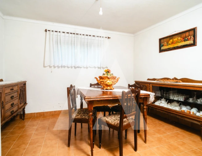 Quinta T6 para Venda em Vila Nova Foto 15