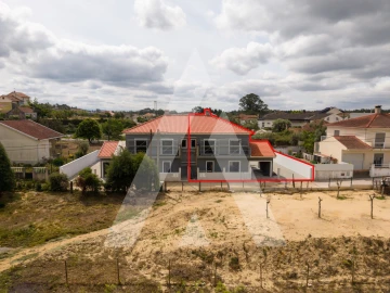 Moradia T3 para Venda em Casal Comba