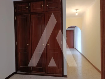 Apartamento T2 para Venda em Algueirão-Mem Martins