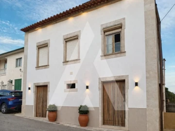 Moradia T2 para Venda em Lorvão