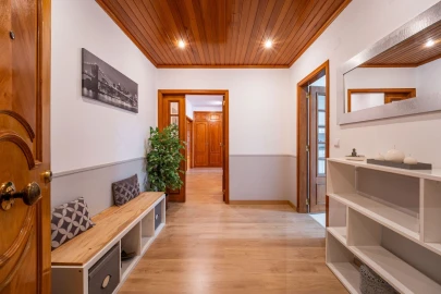 Apartamento T2 para Venda em Massamá e Monte Abraão