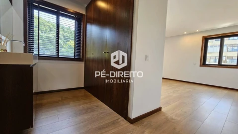 Apartamento T3 para Venda em Canelas