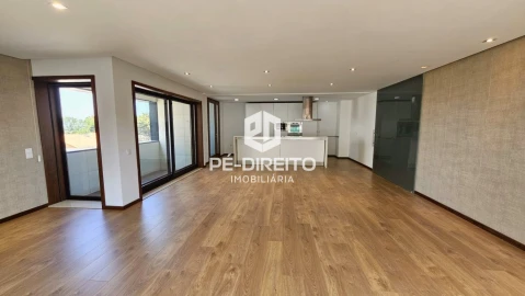 Apartamento T3 para Venda em Canelas