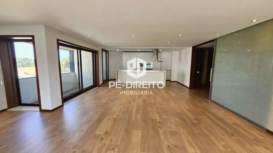 Apartamento T3 para Venda em Canelas Foto 6