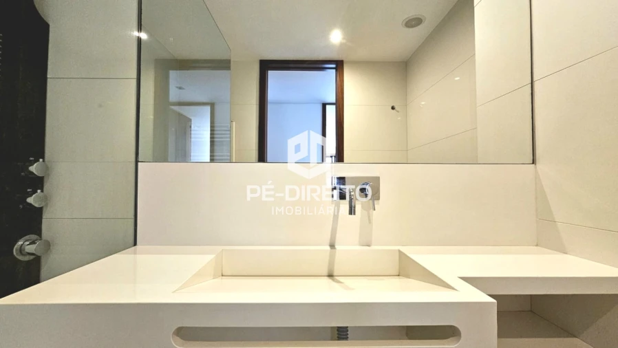 Apartamento T3 para Venda em Canelas Foto 24