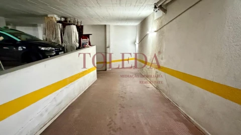 Apartamento T2 para Venda em Algueirão-Mem Martins