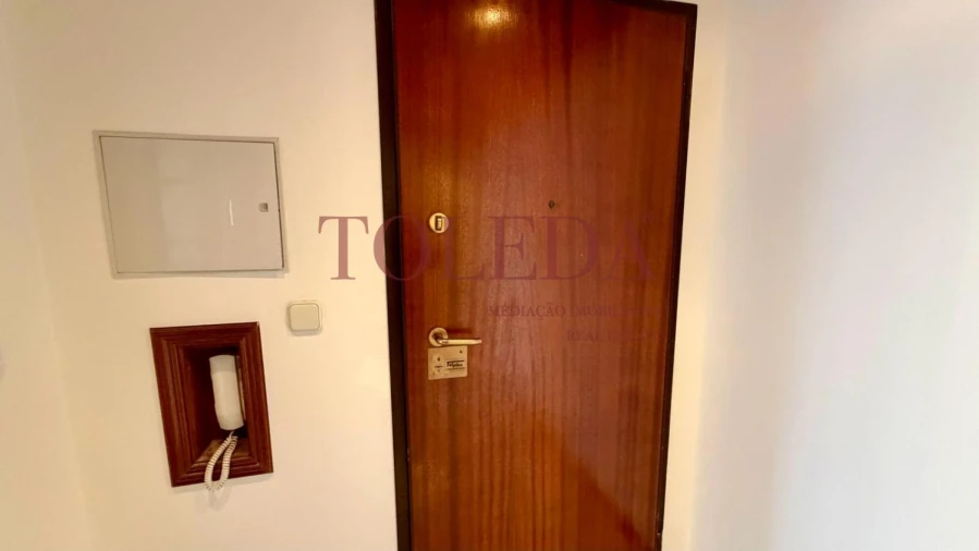 Apartamento T2 para Venda em Algueirão-Mem Martins Foto 9