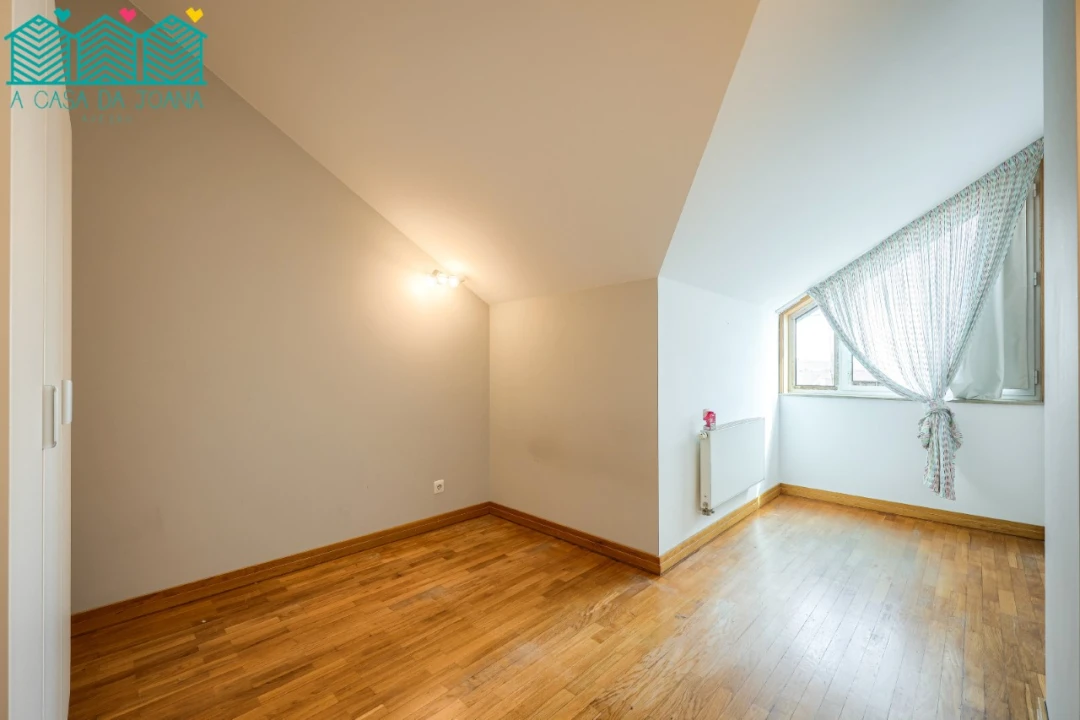 Apartamento T5 para Venda em Glória e Vera Cruz Foto 34