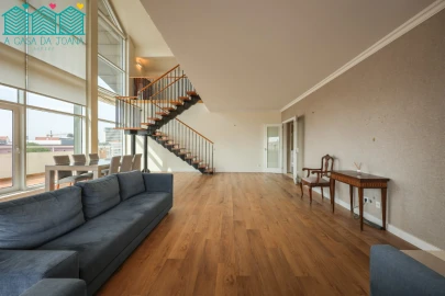 Apartamento T5 para Venda em Glória e Vera Cruz