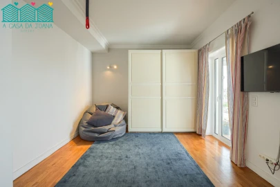 Apartamento T5 para Venda em Glória e Vera Cruz