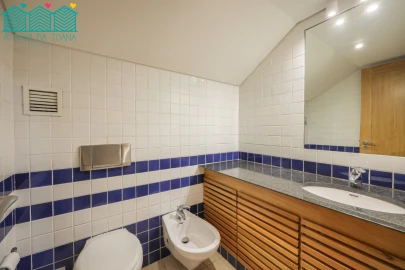 Apartamento T5 para Venda em Glória e Vera Cruz