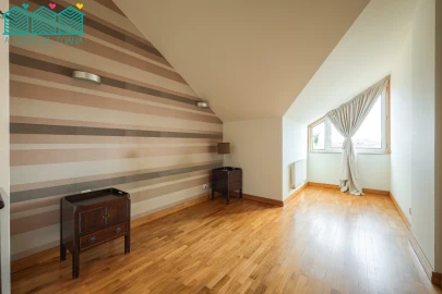 Apartamento T5 para Venda em Glória e Vera Cruz