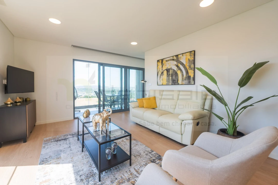 Apartamento T2 para Venda em Pontinha e Famões Foto 7